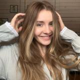 KSENY LAPSHINA